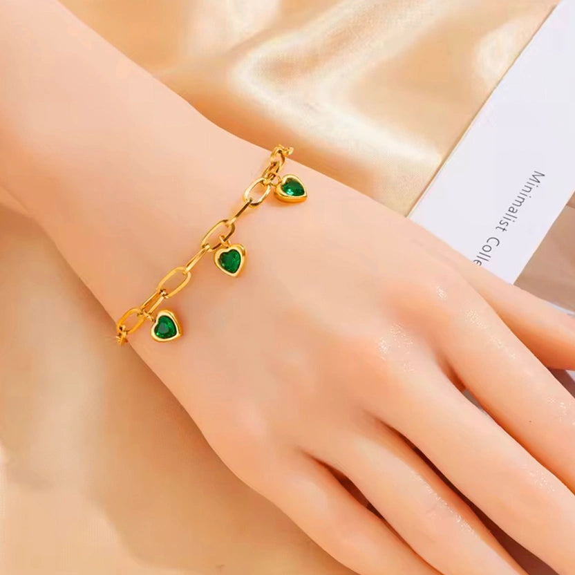 Green Heart  bracelet