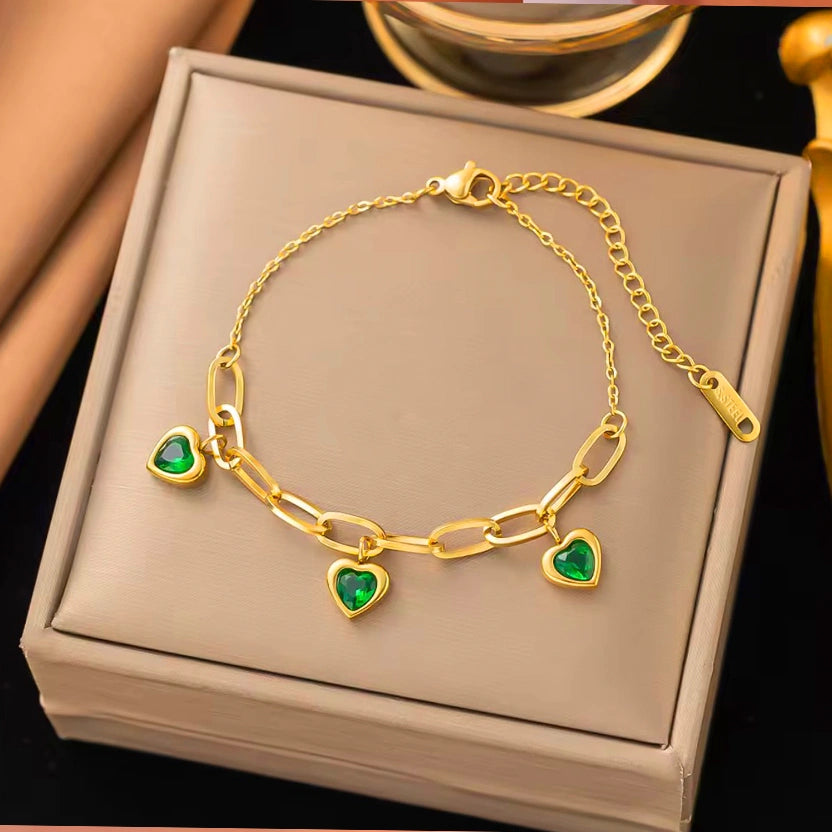 Green Heart  bracelet